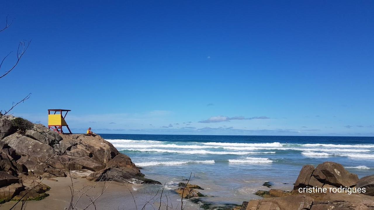 Chale Praia Da Armacao Florianópolis Exteriör bild